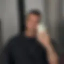 Blurred profile photo of Cheater Detector AI customer 4
